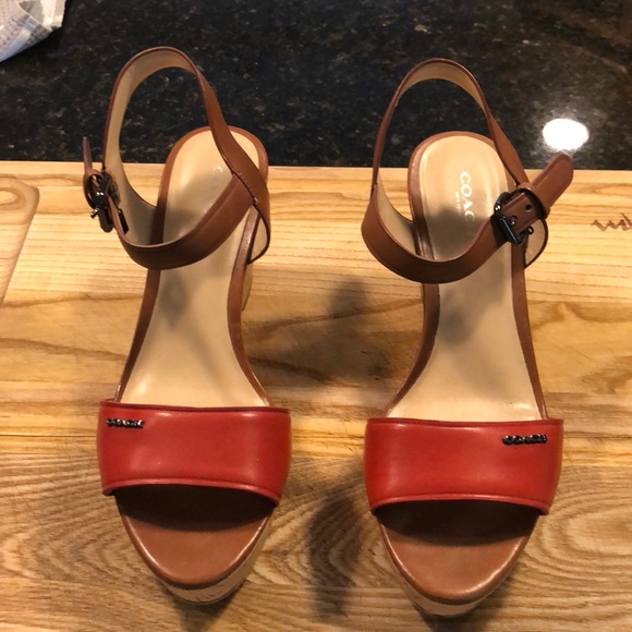 Coach Wedges - Picture 1 of 6